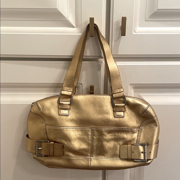 Michael Michael Kors gold buckle bag NWOT - Picture 1 of 7